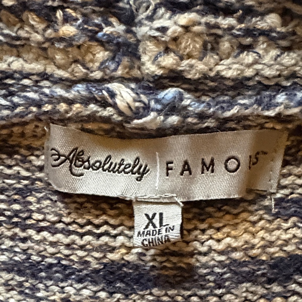 Women's XL plus sized Striped Sweater Vest super soft - Picture 2 of 9